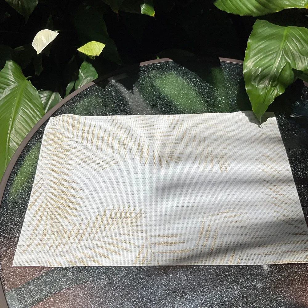 Vinyl Gold Leaf Placemats - 6 Total NWT